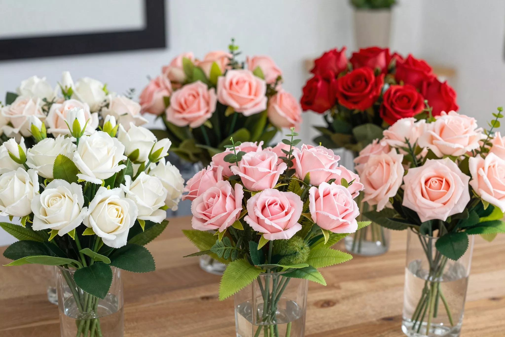 Цветы на могилу искусственные Астрахань